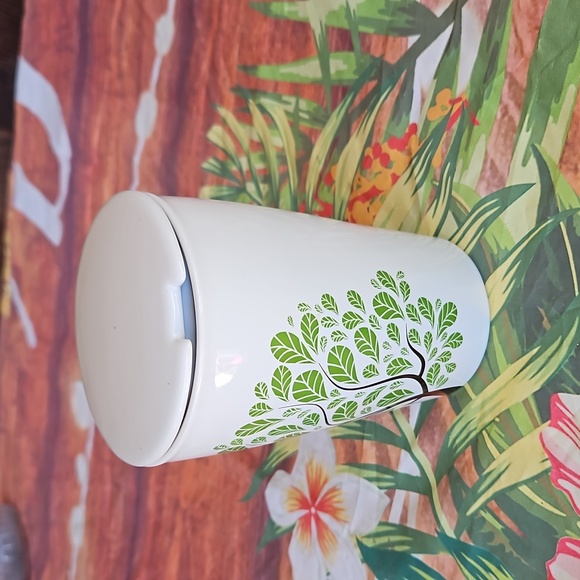 B1) Teaforte cup - Picture 2 of 6